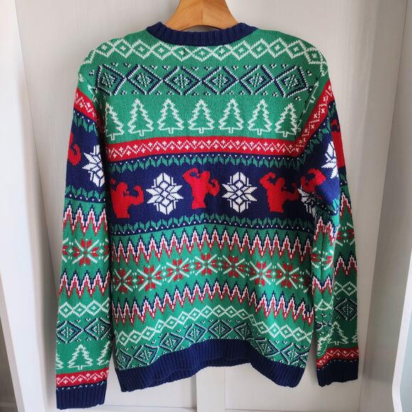 32 Degrees Mens Med Ugly Christmas Sweater North Swole Bodybuilder Drink Pocket - Picture 7 of 8
